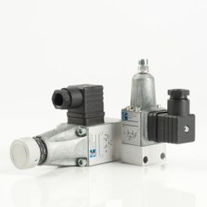 Pressostato de pistão - FT-IPN, FT-IPH series - F.lli TOGNELLA - para óleo / IP65 / para aplicações hidráulicas