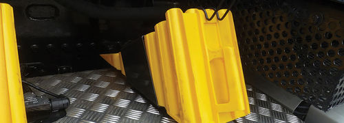 Sistema de imobilização para veículos - Plastic Wheel Chock - Jonesco