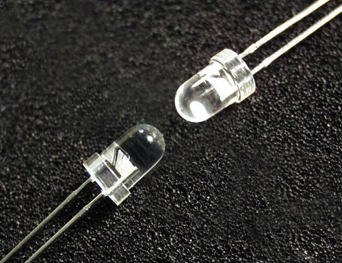 LED branco - C5 series  - Cree - redondo / de inserção (PTH) / de alta luminosidade