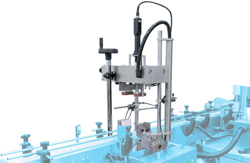tampadora-rosqueadora de tampas automáticaVS 500