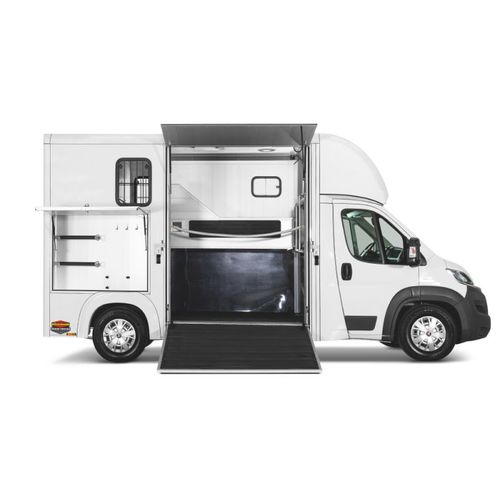 Caminhão de transporte - COMPACT SPORT series - Böckmann - para cavalos / com 2 eixos