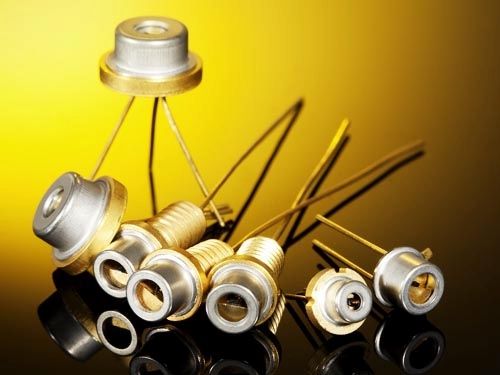 Díodo laser pulsado - LASER COMPONENTS - de estado sólido / infravermelho / com semicondutor