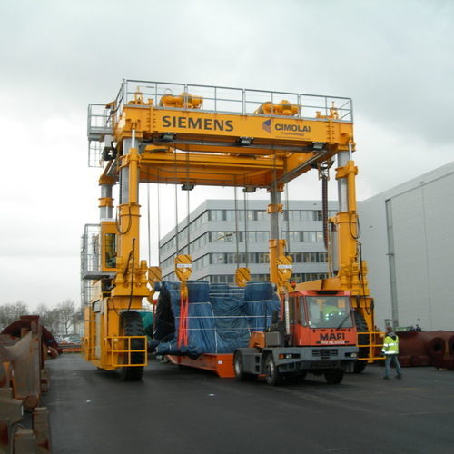 Transportador de contêineres "straddle carrier" elétrico - MST 140 - CIMOLAI TECHNOLOGY - de rodas