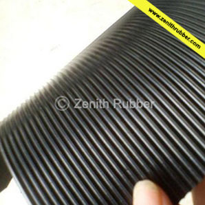 Tapete antiderrapante - MR series - Zenith Industrial Rubber Products Pvt. Ltd. - de estriado fino / em borracha
