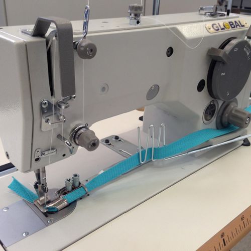 Máquina de costura de ponto zig-zag - SM-110-CA - SolarEdge Automation Machines S.p.A. - de 1 agulha / fixa / semiautomática