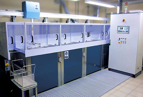 Máquina de limpeza ultrassônica - C40 - Fisa North America - de água / de peças / médico-hospitalar