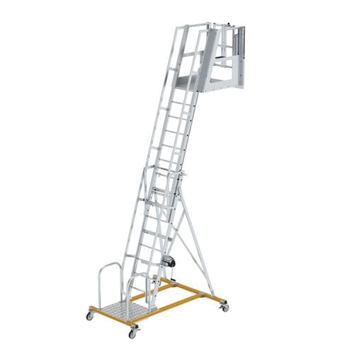Escada em alumínio - 30130 series - Munk Günzburger Steigtechnik - com plataforma