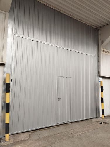Porta de abrir - Pleleva  - PUERTAS SECADES - metálica / para ambiente interno / industrial