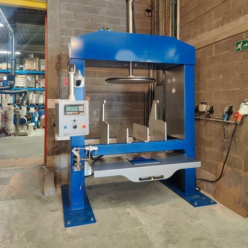 Envasadora semiautomática - VISCO PRESS - Gravifill - de potes / para latas / de tambores