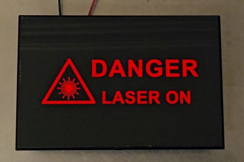 Painel de sinalização com iluminação - Laser Welder - a laser