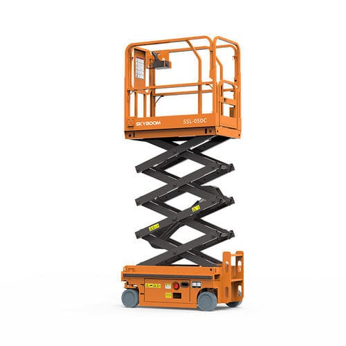 Plataforma elevatória tipo tesoura com rodas - SSL-05DC - Changsha Skyboom Heavy Industry - autopropelida / com bateria / para ambientes internos e externos