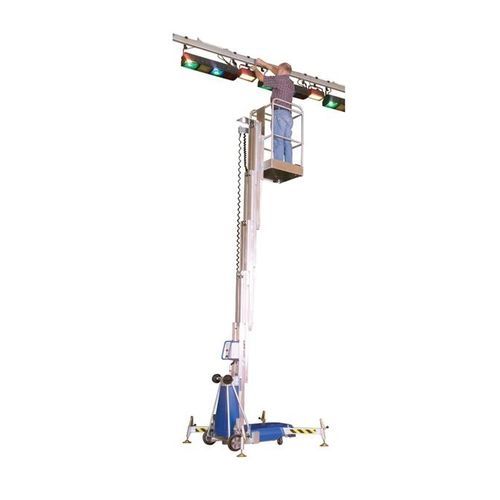Plataforma de mastro vertical móvel - 5502 0 - Net Mak Metal Makine San. Ve Tic. Ltd. Sti. - com bateria / para ambientes internos e externos