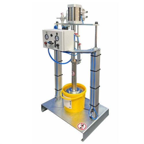 Bomba para graxa pneumática - GP80-33-1 - LUPEG GmbH - de pistão / com disco seguidor