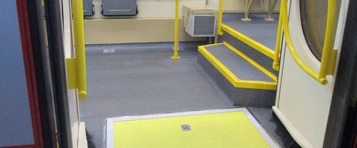 Revestimento de piso para trem em PVC - TRAVELLER CLASSIC HL - Gerflor - de colar / autoadesivo / resistente ao deslizamento
