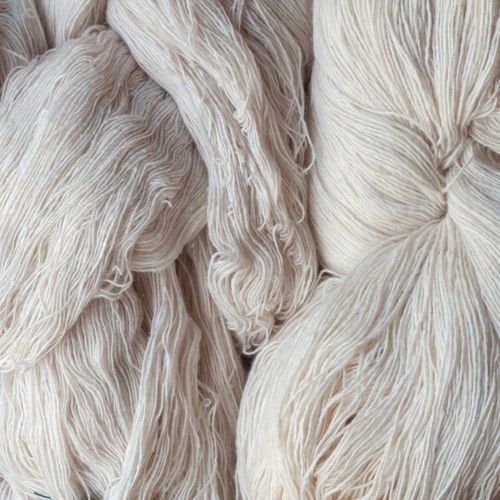 Fio branco - Recycling Fibers