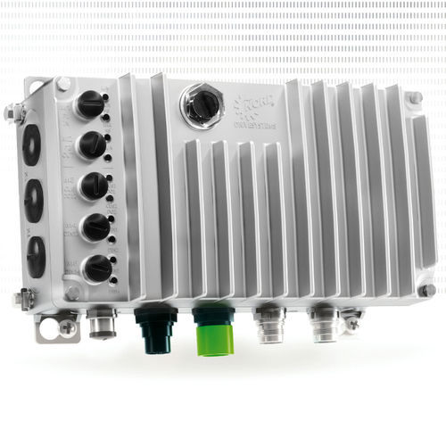 Conversor de frequência trifásico - SK 300P - Getriebebau NORD GmbH & Co. KG - assíncrono / síncrono / integrado