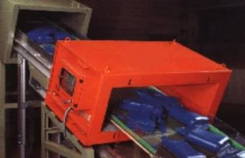 Detector de metais tipo túnel - NEUE HERBOLD Maschinen-u. Anlagenbau GmbH - para transportador / para plásticos / para granulados
