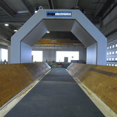 Detector de metais tipo túnel - Drago Electrónica - para a indústria da madeira