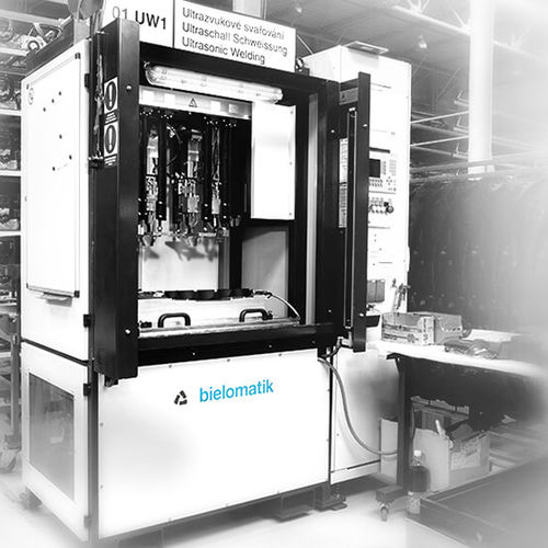 Máquina estacionária de solda por ultrassom - bielomatik GmbH - automática / para aço / com múltiplas cabeças