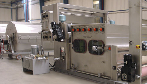 Máquina de branqueamento para tecidos - PAD ROLL - Menzel