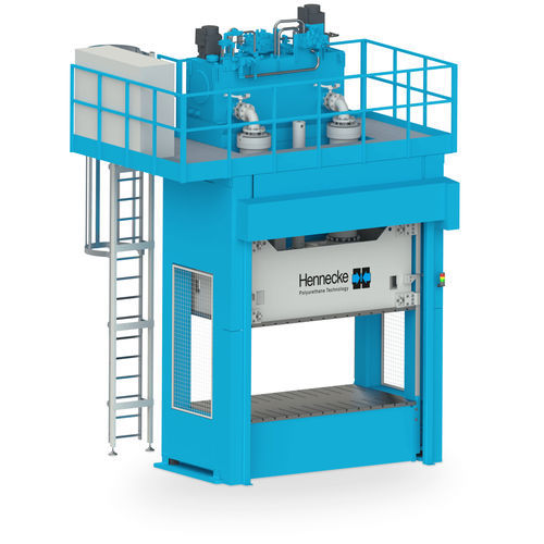 Máquina de produção de peças em materiais compósitos - PUR-CSM PREG - Hennecke GROUP - de painéis sanduíche de PUR / para a indústria automotiva