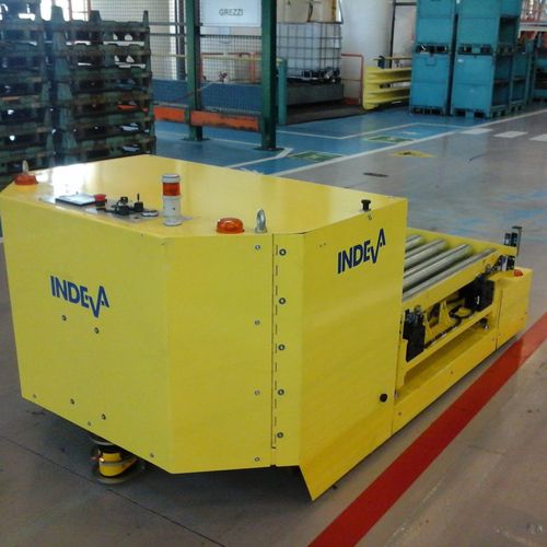 AGV de movimentação - Scaglia Indeva - elétrico / de orientação magnética