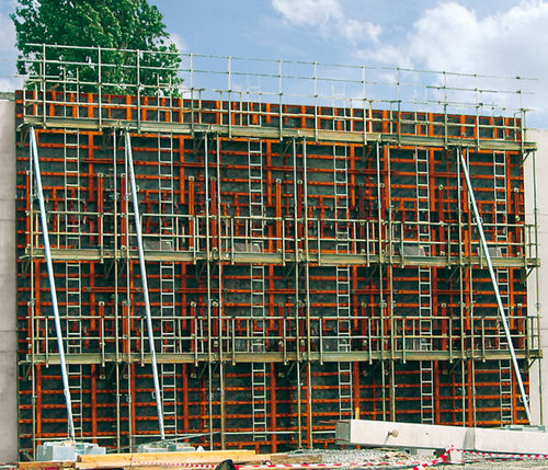 Plataforma de trabalho - Multip - PASCHAL-Werk G. Maier GmbH - suspensa / para fôrmas
