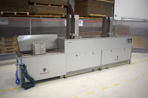 Máquina de limpeza ultrassônica - 92 Ga - TIERRATECH - manual / de moldes / sob medida