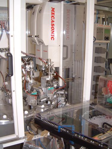 Máquina de montagem automática - CERMAC - para aplicações industriais / com mesa giratória / por solda ultra-sônica