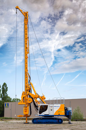 Perfuratriz horizontal - BG 20 H BT 75 - BAUER Maschinen GmbH - rotativa / hidráulica / automática