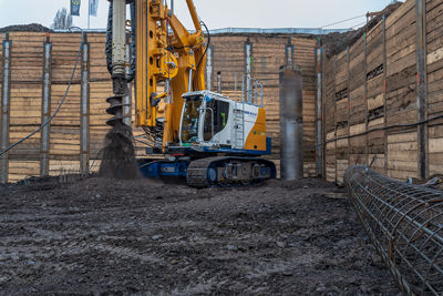 Perfuratriz multifuncional - BG 23 H BT 75 - BAUER Maschinen GmbH - rotativa / para construção civil