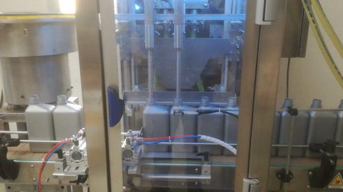 Envasadora/tampadora para óleo - RT2U - PMR System Group - eletropneumática / para tampas de rosca em plástico / para tanque