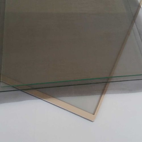 Vidro de proteção em vidro laminado - GHIRINGHELLI MARIO - de tela metálica / para blindagem EMI / para ressonância magnética
