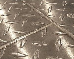 Piso antiderrapante em aço - ILKAZELL Isoliertechnik GmbH Zwickau - inoxidável