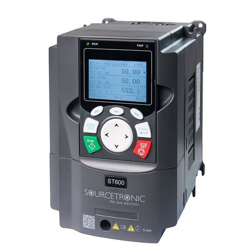 Conversor de frequência trifásico - ST600 400V - Sourcetronic GmbH - com display digital / MODBUS / com plugue de tomada