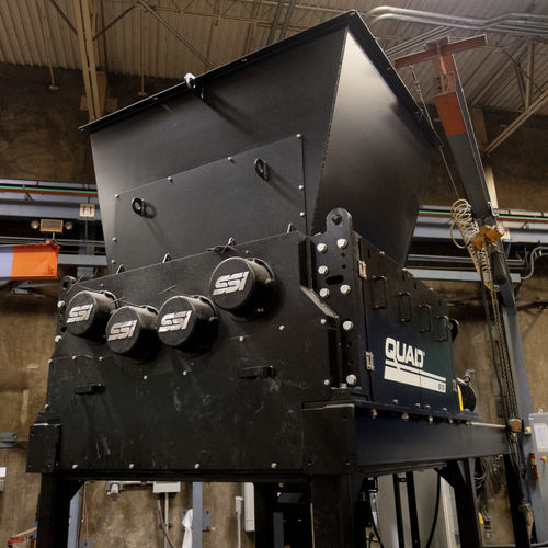 Triturador de 4 eixos - Quad® Q115 series - SSI Shredding Systems, Inc. - para resíduos industriais / de torque elevado / com cisalha rotativa