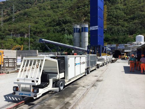 Veículo multifuncional - TLC - Ascom SpA - para escavação de túnel / a diesel