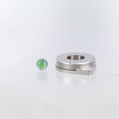 Mesa de coordenadas com base giratória - SR-5714 - SmarAct GmbH - de alumínio / compatível com vácuo / em malha fechada