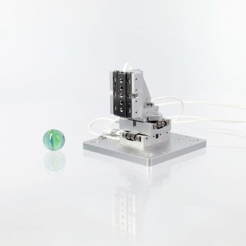 Mesa de coordenadas XYZ - SLC23:30 - SmarAct GmbH - de 3 eixos / em malha fechada / modular