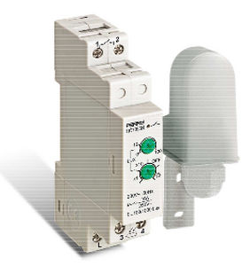 Interruptor crepuscular para trilho DIN - 1|C 7053N - PERRY ELECTRIC