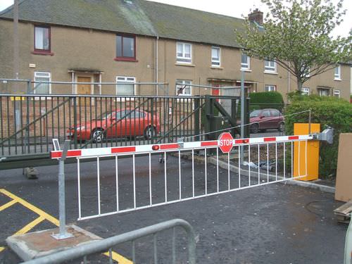 Barreira de estacionamento - EB750 - Avon Barrier - tipo cancela