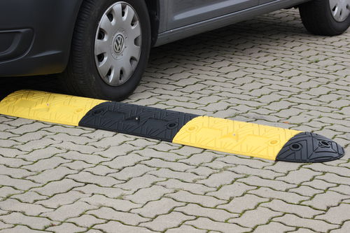 Protetor de cabos para veículos pesados - 450,475 series - Dancop International GmbH - a fixar no piso