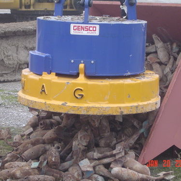 Levantador eletromagnético com acionamento elétrico - HMAG series - Gensco Equipment - para transporte de sucata / de resíduos ferrosos / circular