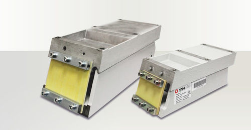 Alimentador vibratório - SLK series - RNA Automation Ltd - linear / para produtos a granel / compacto