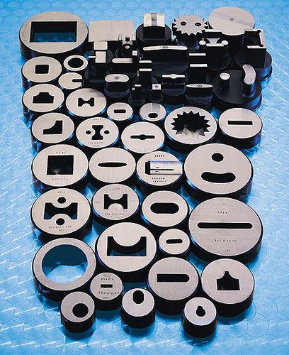 Matriz de puncionamento - Kingsland Engineering