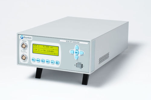 Voltímetro digital - 9240 - BOONTON - portátil / de radiofrequência