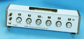 Caixa de décadas de resistências - ZX series - AOIP - 6 décadas