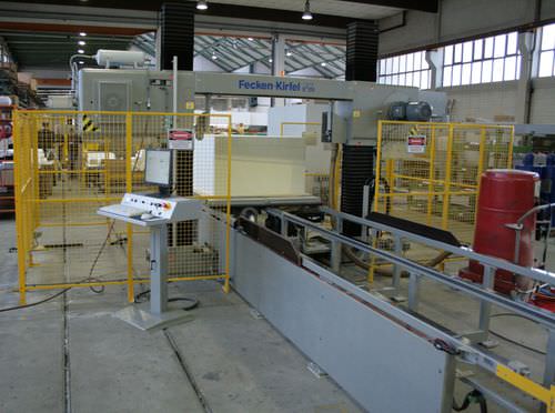 Serra de fita - H 23 - Fecken-Kirfel GmbH & Co. KG, Maschinenfabrik - horizontal / para plásticos / automática
