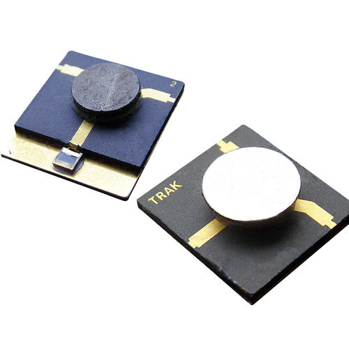 Isolador Banda-X - Smiths Interconnect - de microfita
