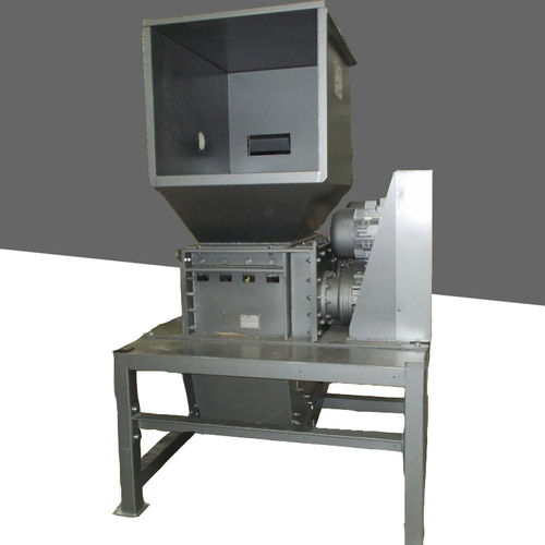 Triturador de 4 eixos - Q500 - BLIK - para madeira / de pneus / de metal